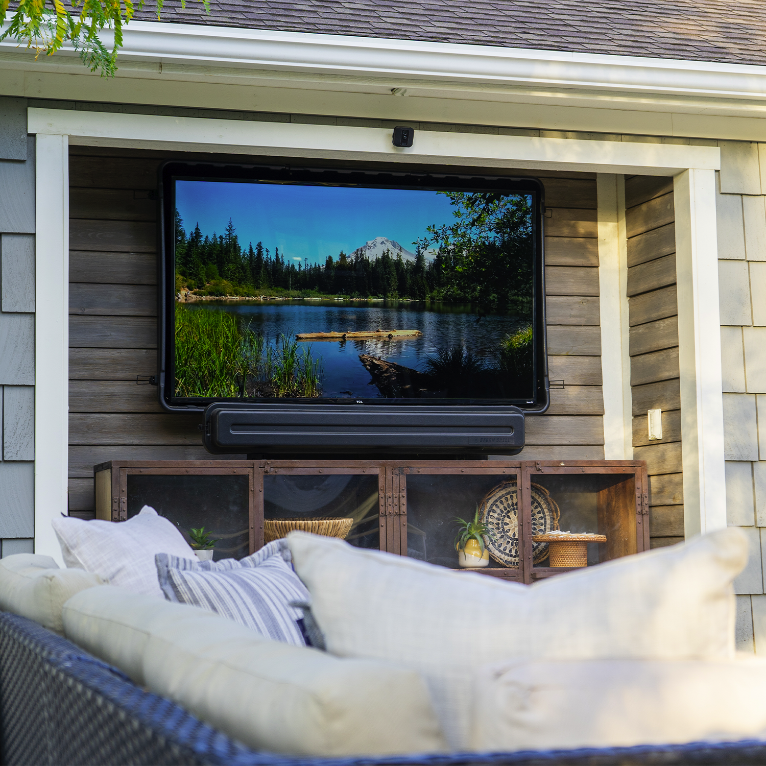Sound Bar enclosure for an outdoor sound bar lifestyle